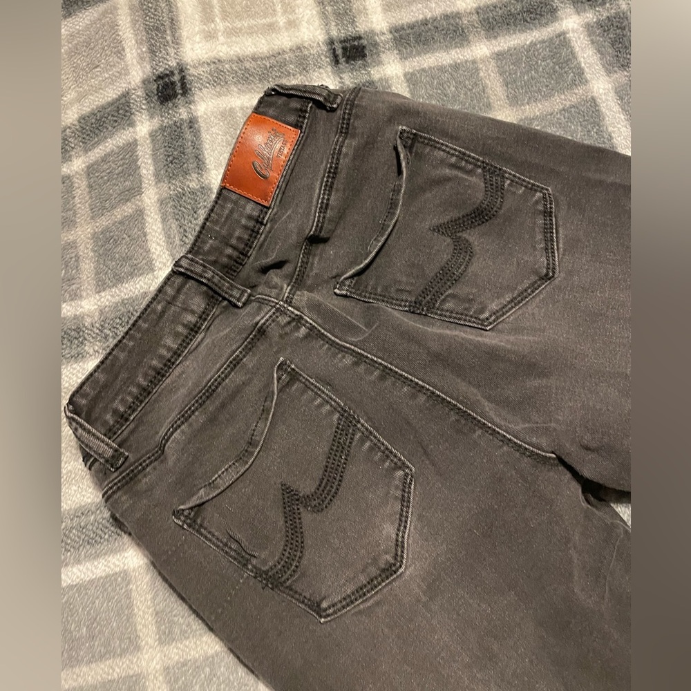 Black Jeans